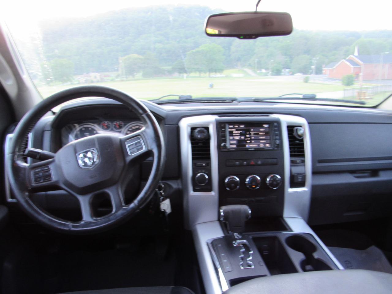 RAM 1500 Sport Quad Cab 4WD 2012