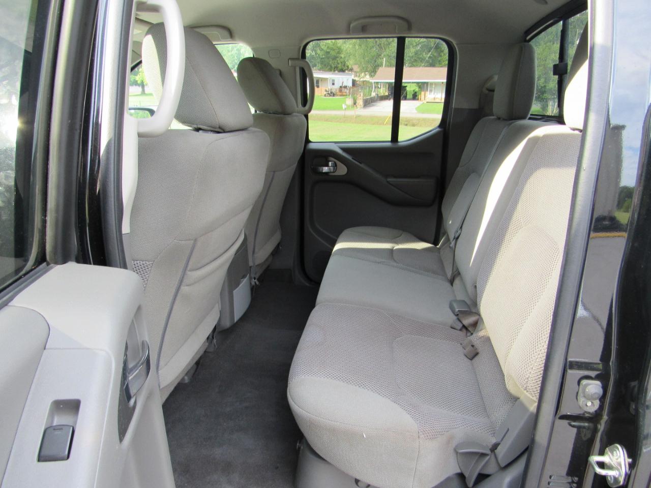 Nissan Frontier  2019