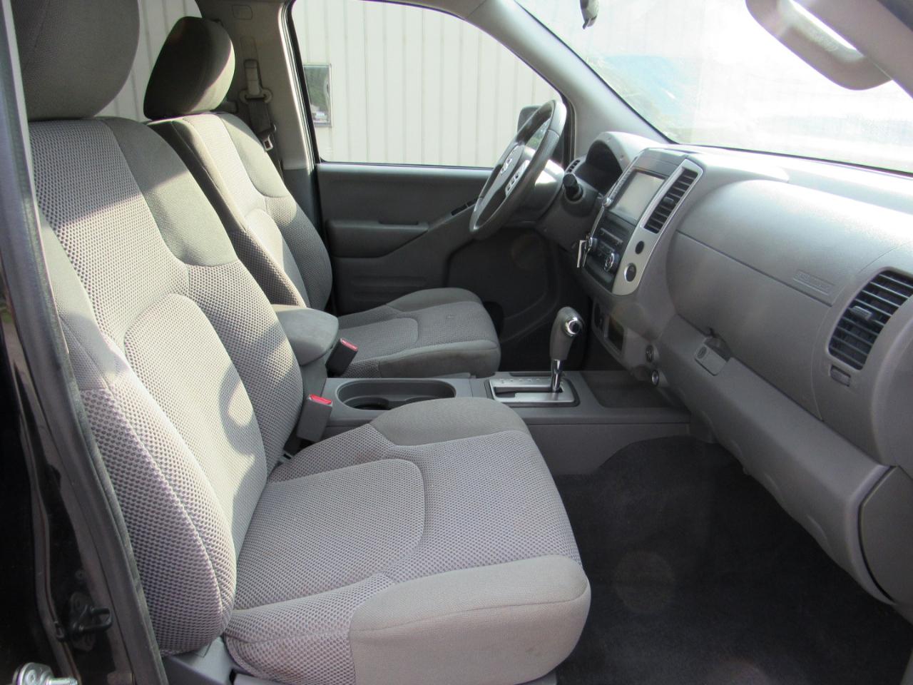 Nissan Frontier  2019