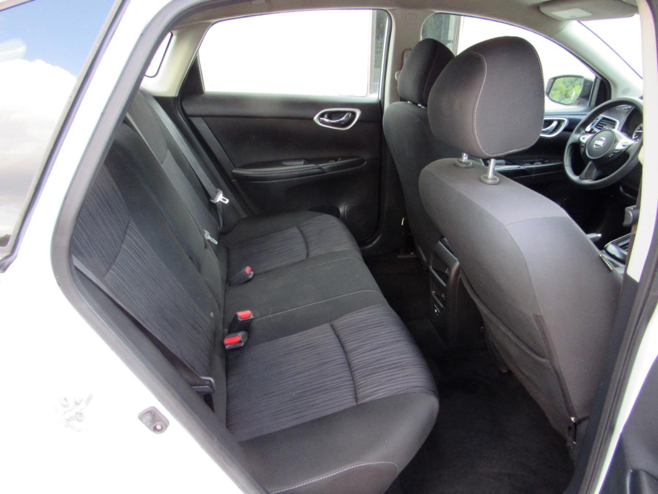 Nissan Sentra S CVT 2019