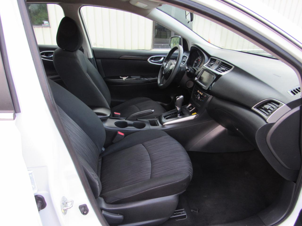 Nissan Sentra S CVT 2019