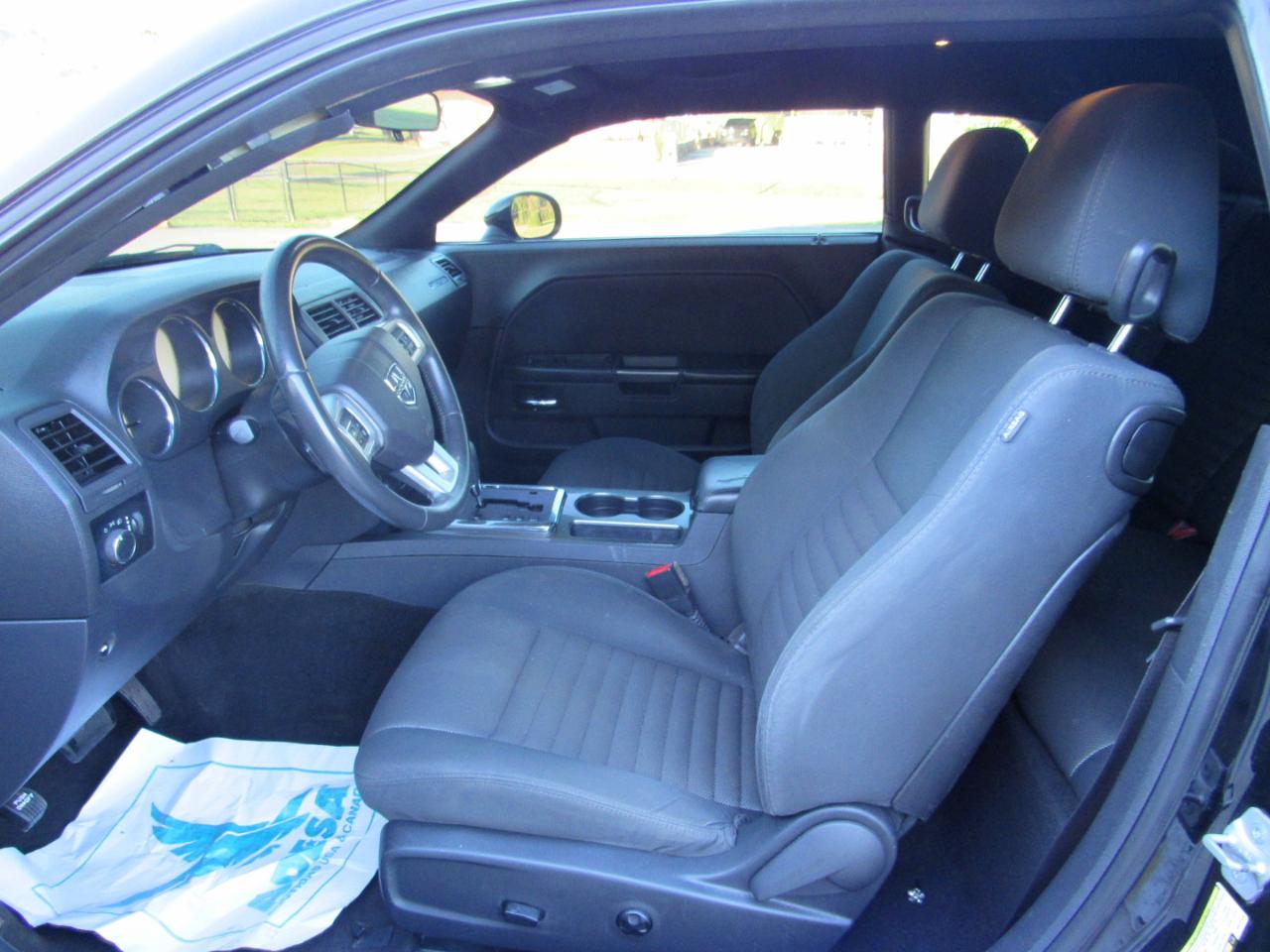 Dodge Challenger SXT 2013
