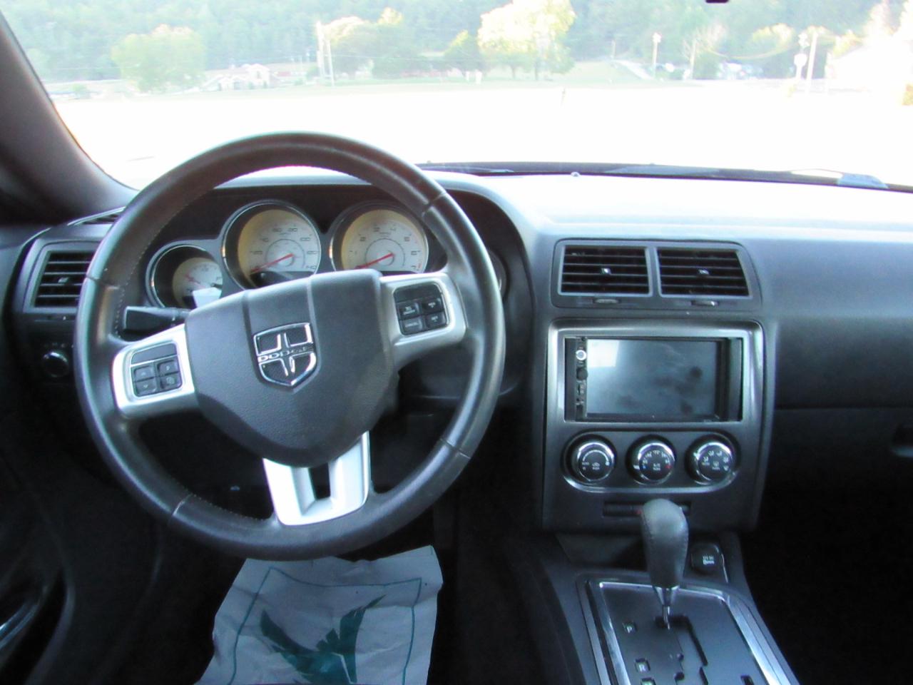 Dodge Challenger SXT 2013
