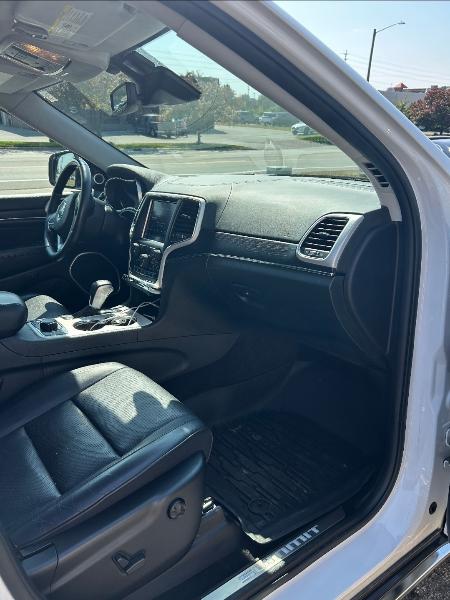 2018 Jeep Grand Cherokee Summit photo 7