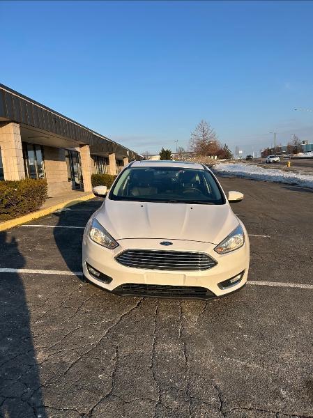 Ford Focus Titanium Hatch 2015