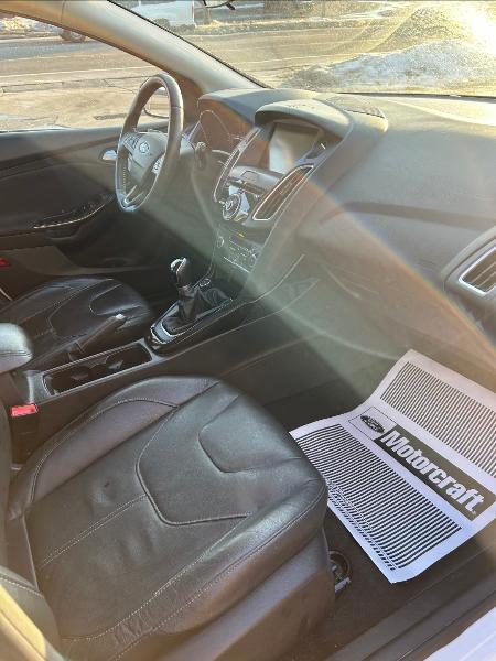 Ford Focus Titanium Hatch 2015