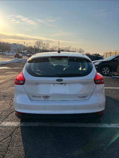 Ford Focus Titanium Hatch 2015