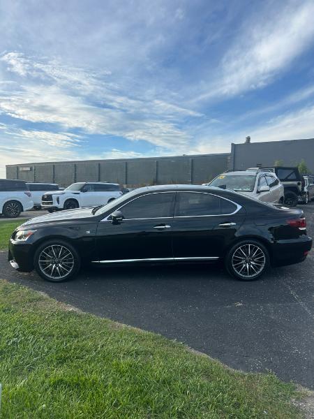Lexus LS photo 5