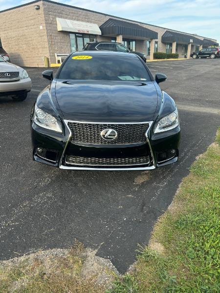 Lexus LS photo 7