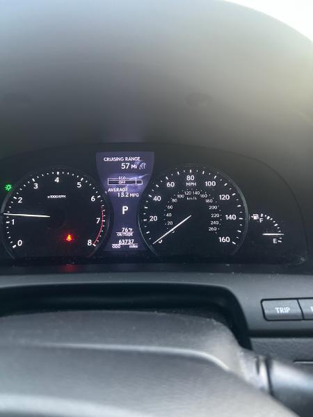 Lexus LS photo 18