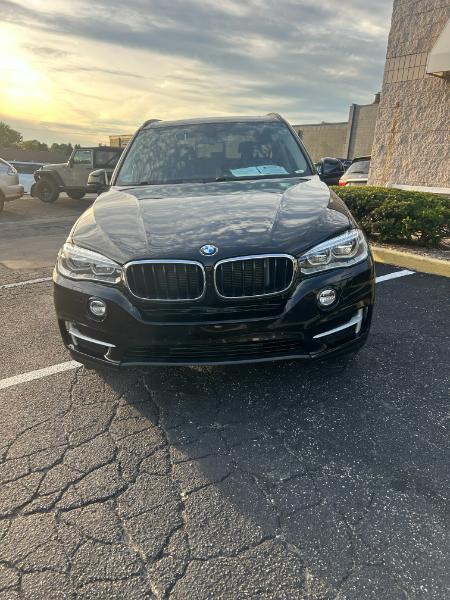 BMW X5 photo 2