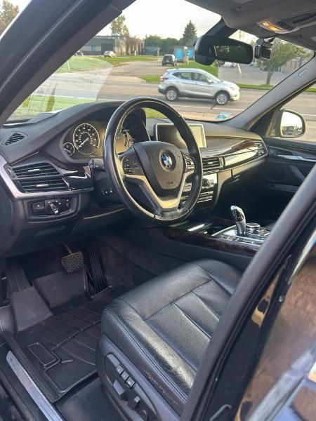 BMW X5 photo 8