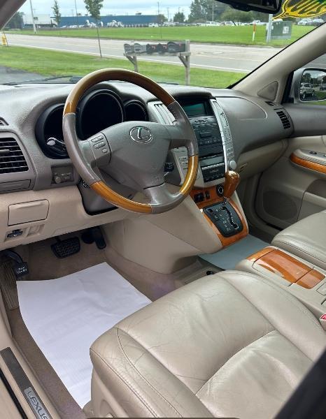Lexus RX photo 11