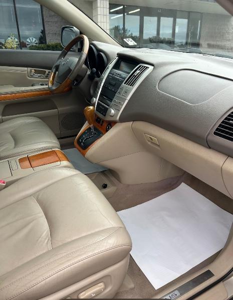 Lexus RX photo 12