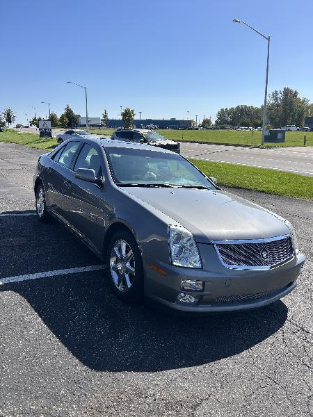 Cadillac STS photo 6