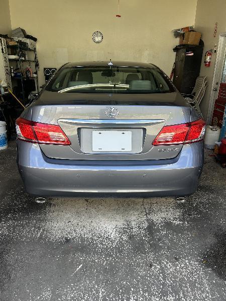 Lexus ES 350 Sedan 2012