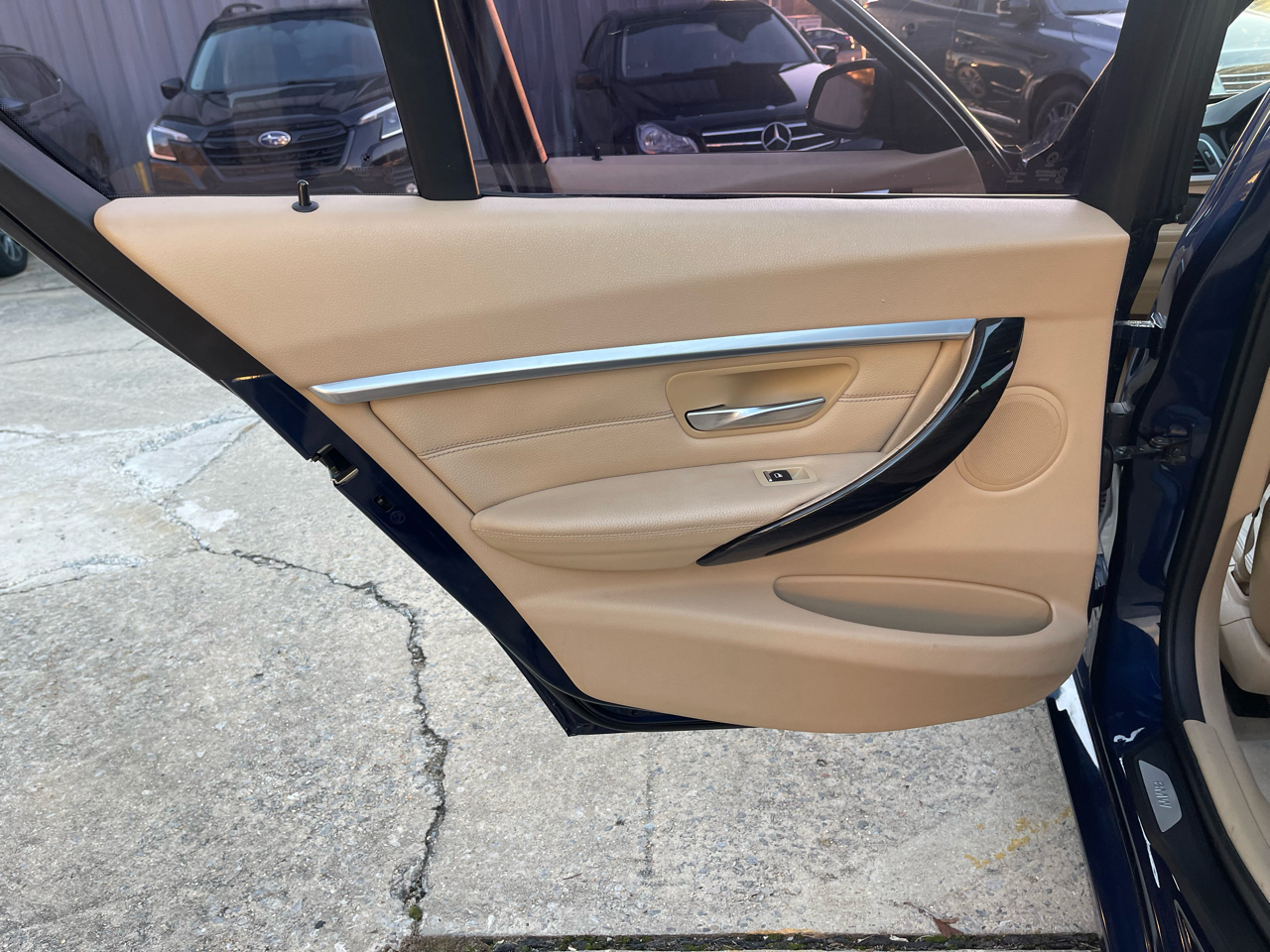 BMW 3-Series 328i 2016