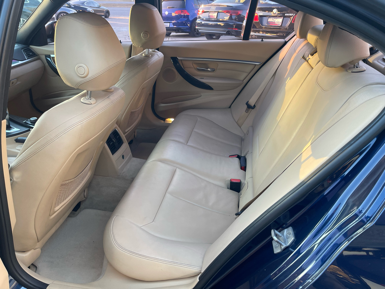 BMW 3-Series 328i 2016