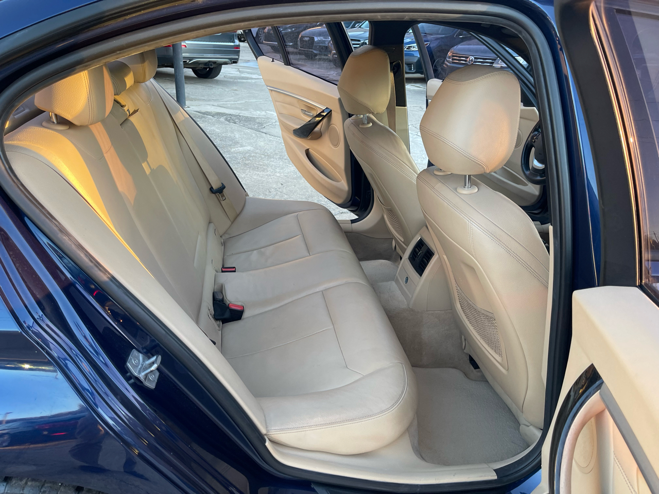 BMW 3-Series 328i 2016