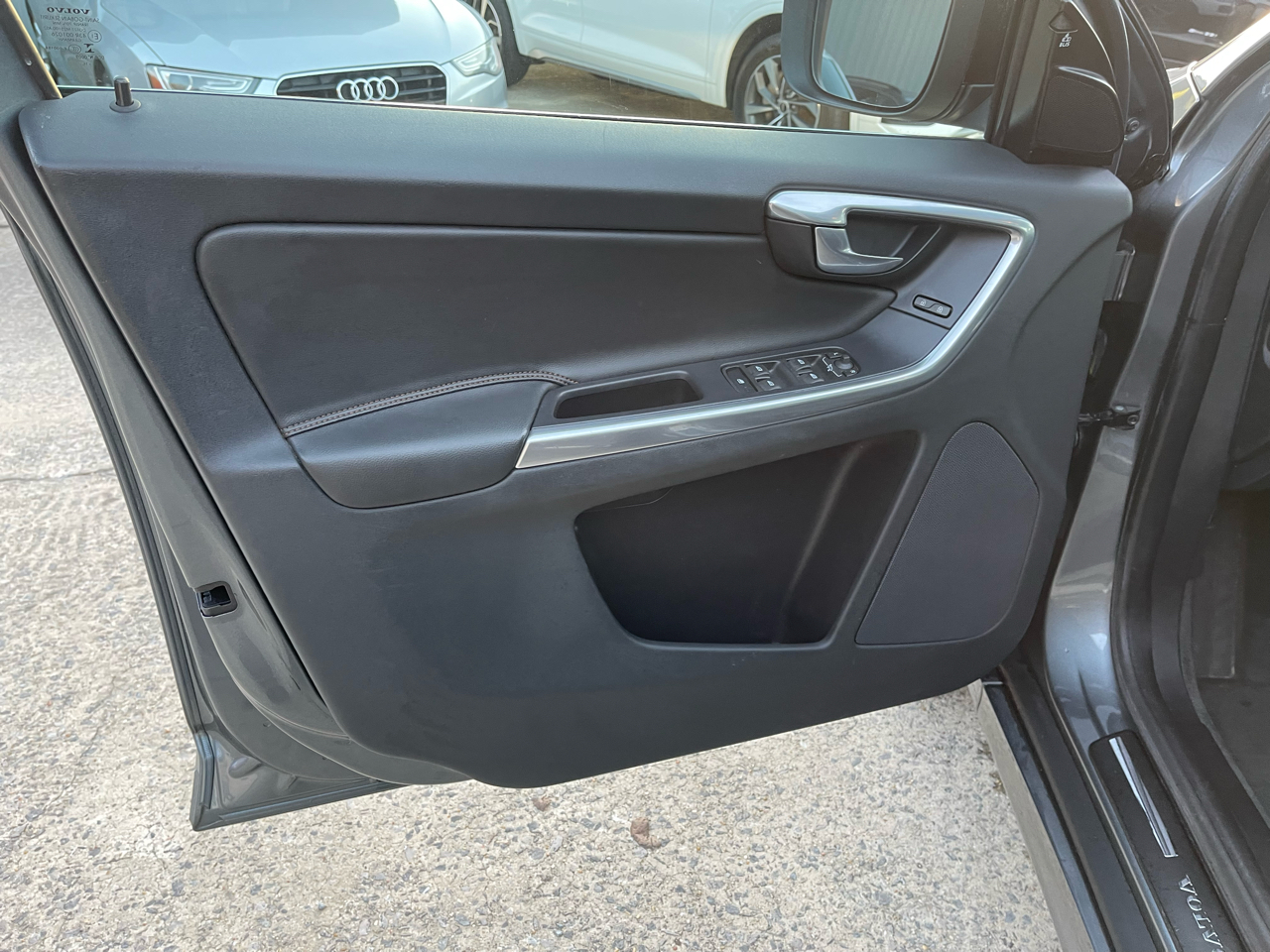 Volvo XC60 T5 Dynamic 2017