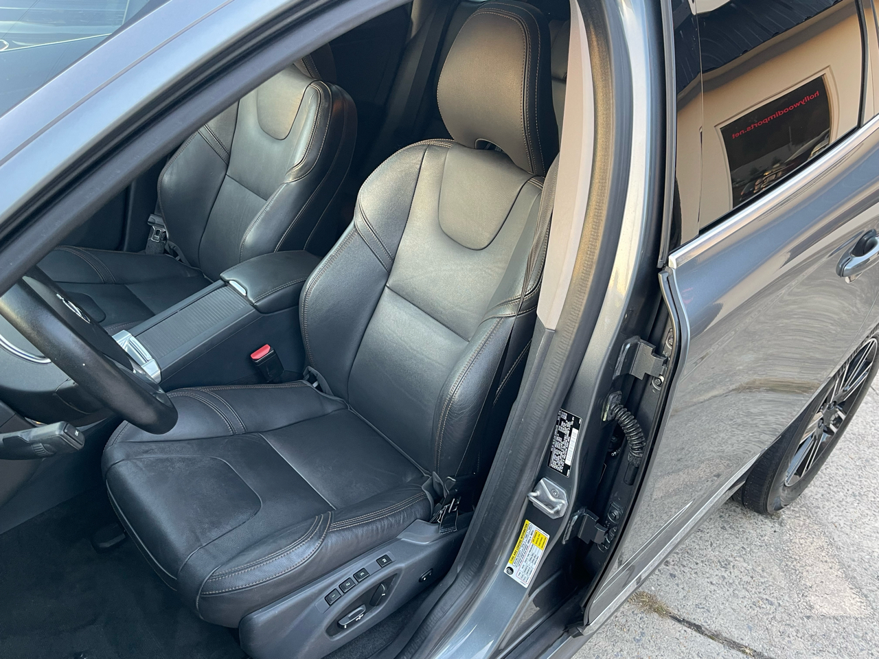 Volvo XC60 T5 Dynamic 2017