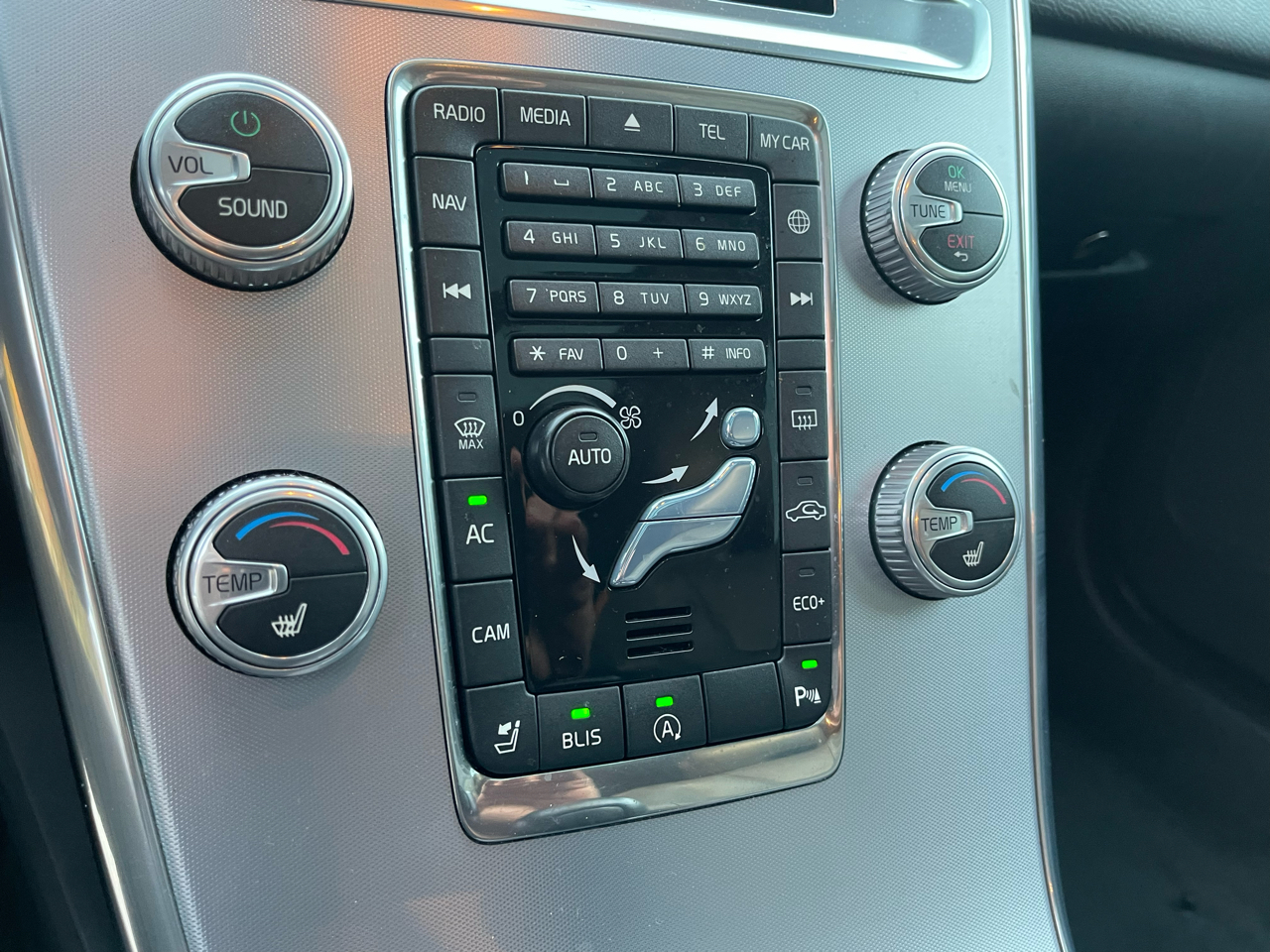 Volvo XC60 T5 Dynamic 2017