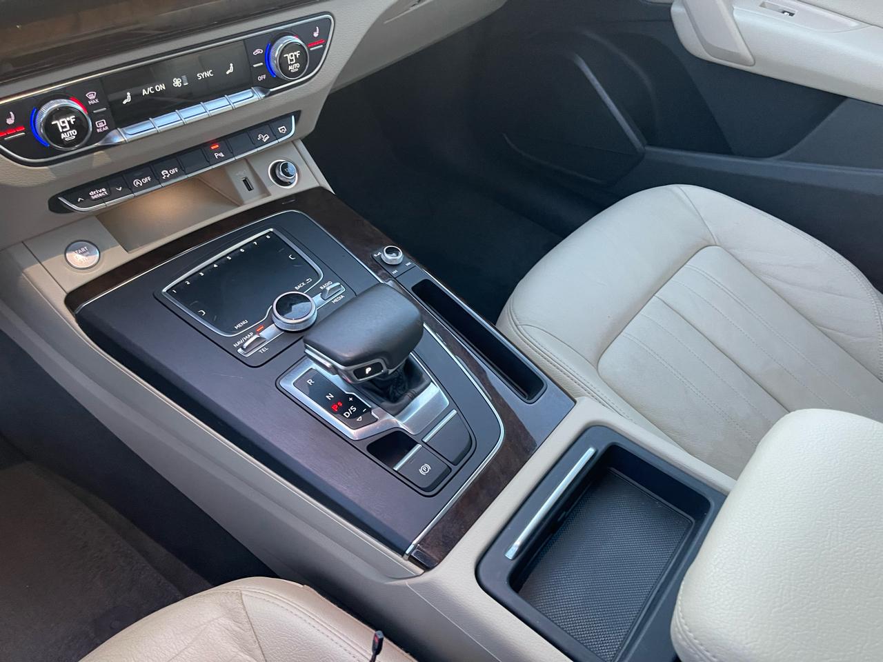 Audi Q5 2.0 TFSI Tech Premium Plus 2018