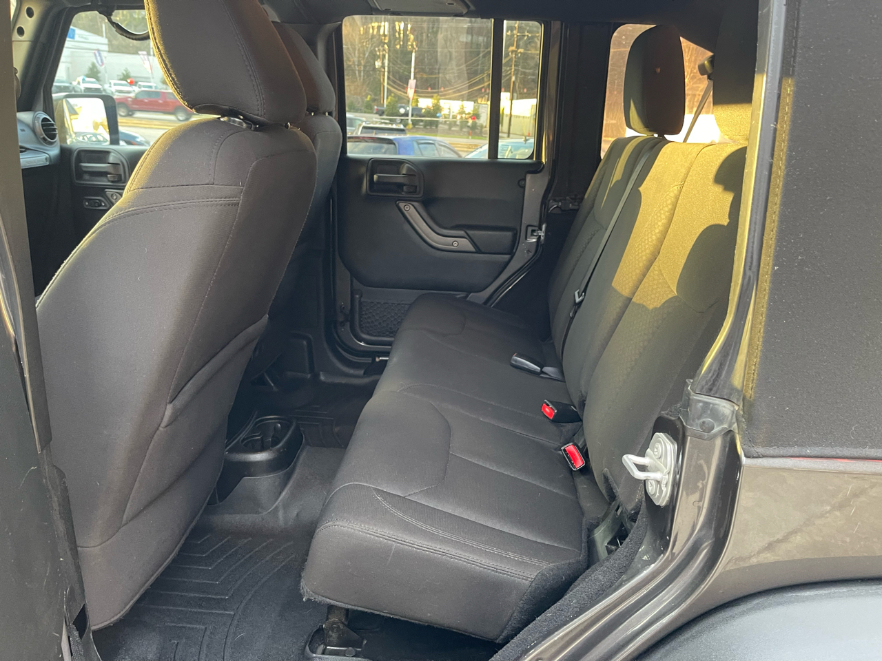 Jeep Wrangler Unlimited Sport 4WD 2017