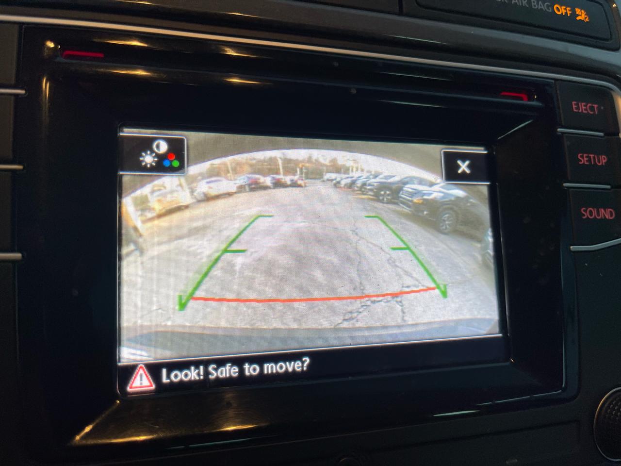 Volkswagen Tiguan S 2017