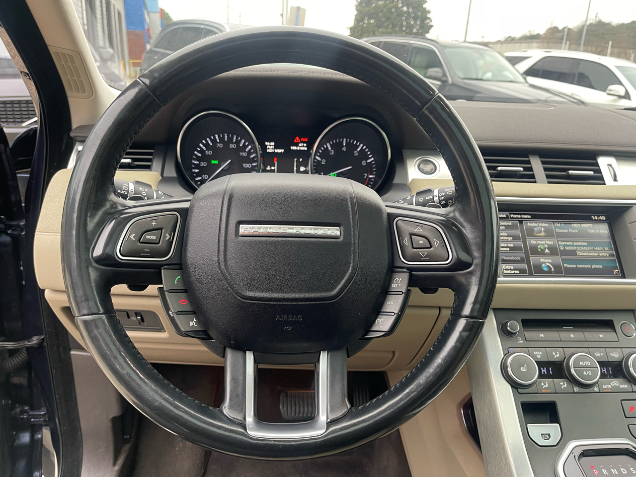 Land Rover Range Rover Evoque Pure Plus 5-Door 2015