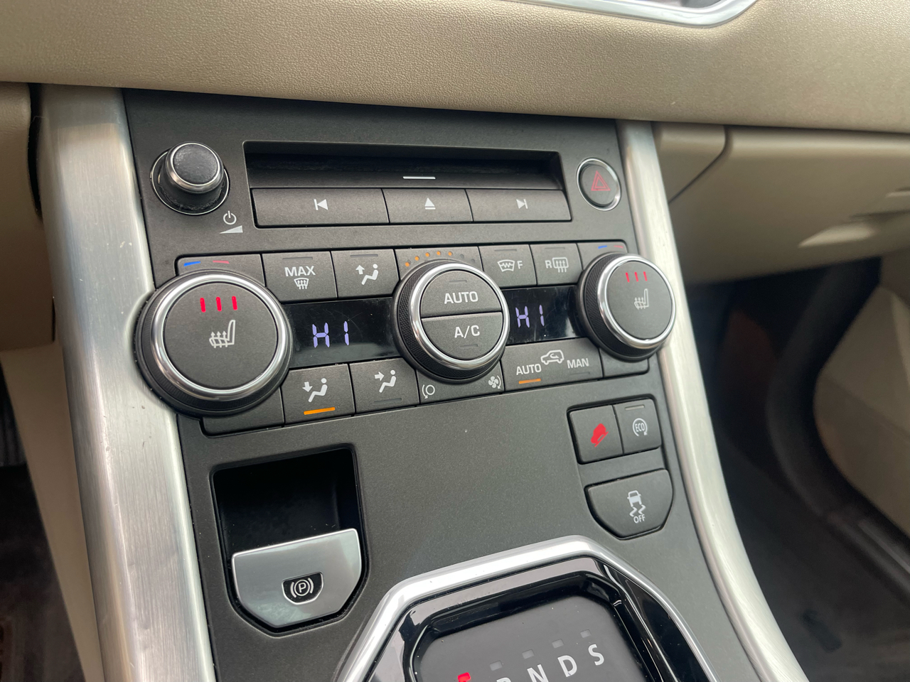 Land Rover Range Rover Evoque Pure Plus 5-Door 2015