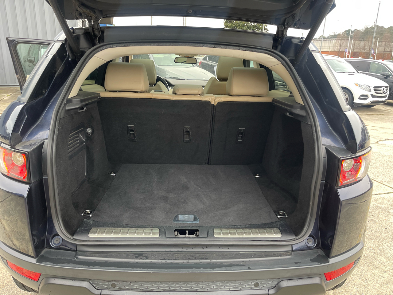 Land Rover Range Rover Evoque Pure Plus 5-Door 2015