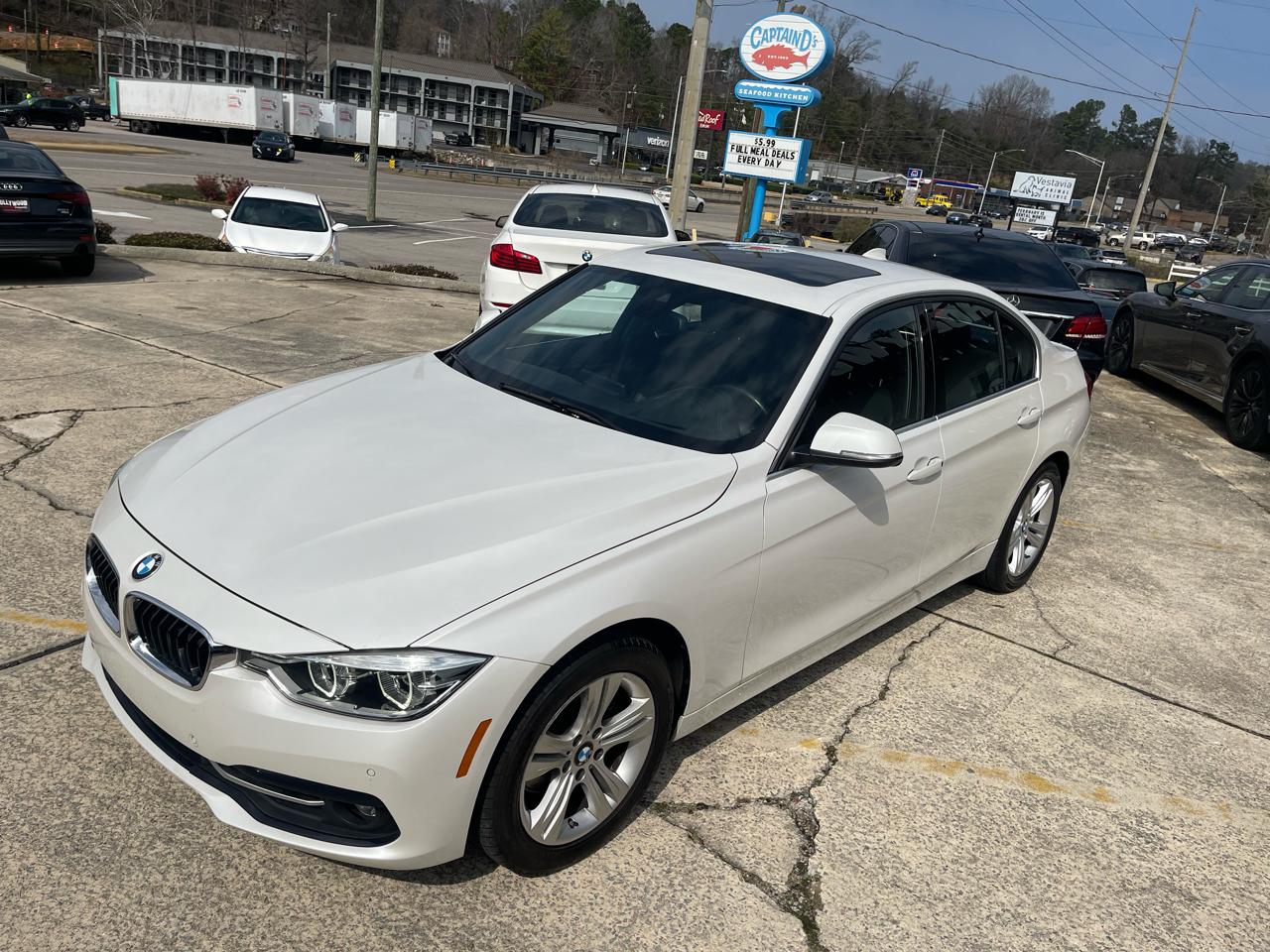 BMW 3-Series 330i SULEV Sedan 2018