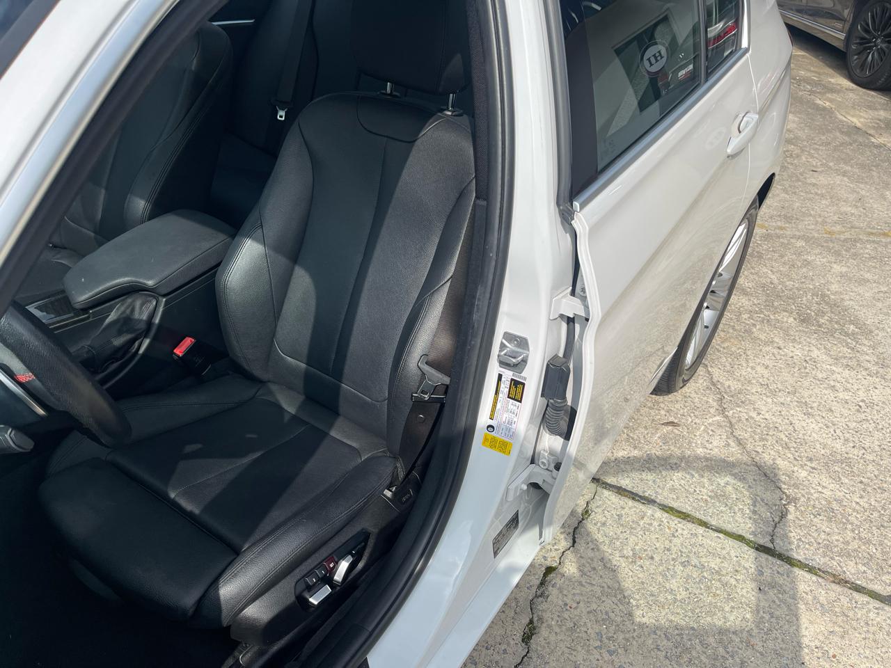 BMW 3-Series 330i SULEV Sedan 2018