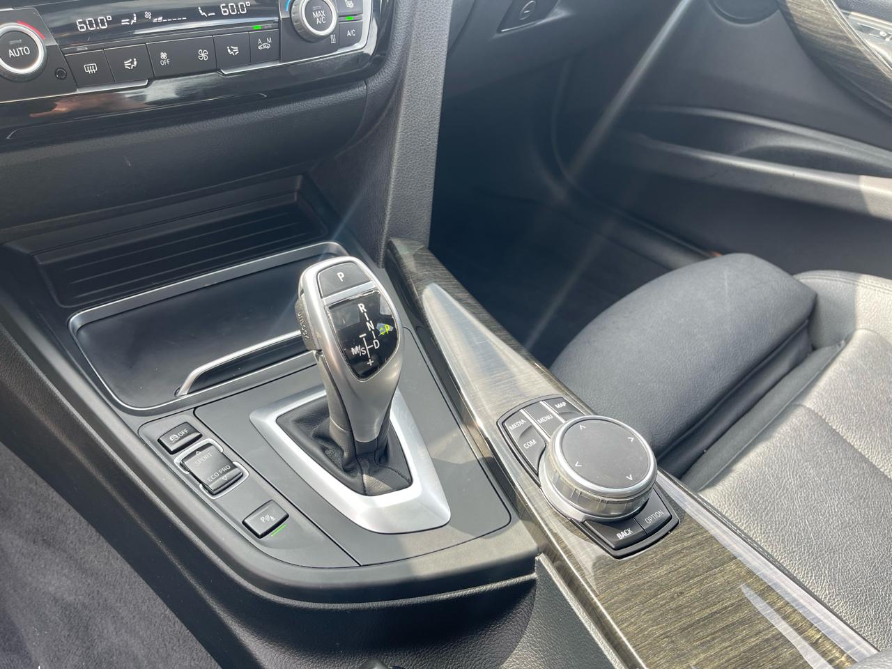 BMW 3-Series 330i SULEV Sedan 2018