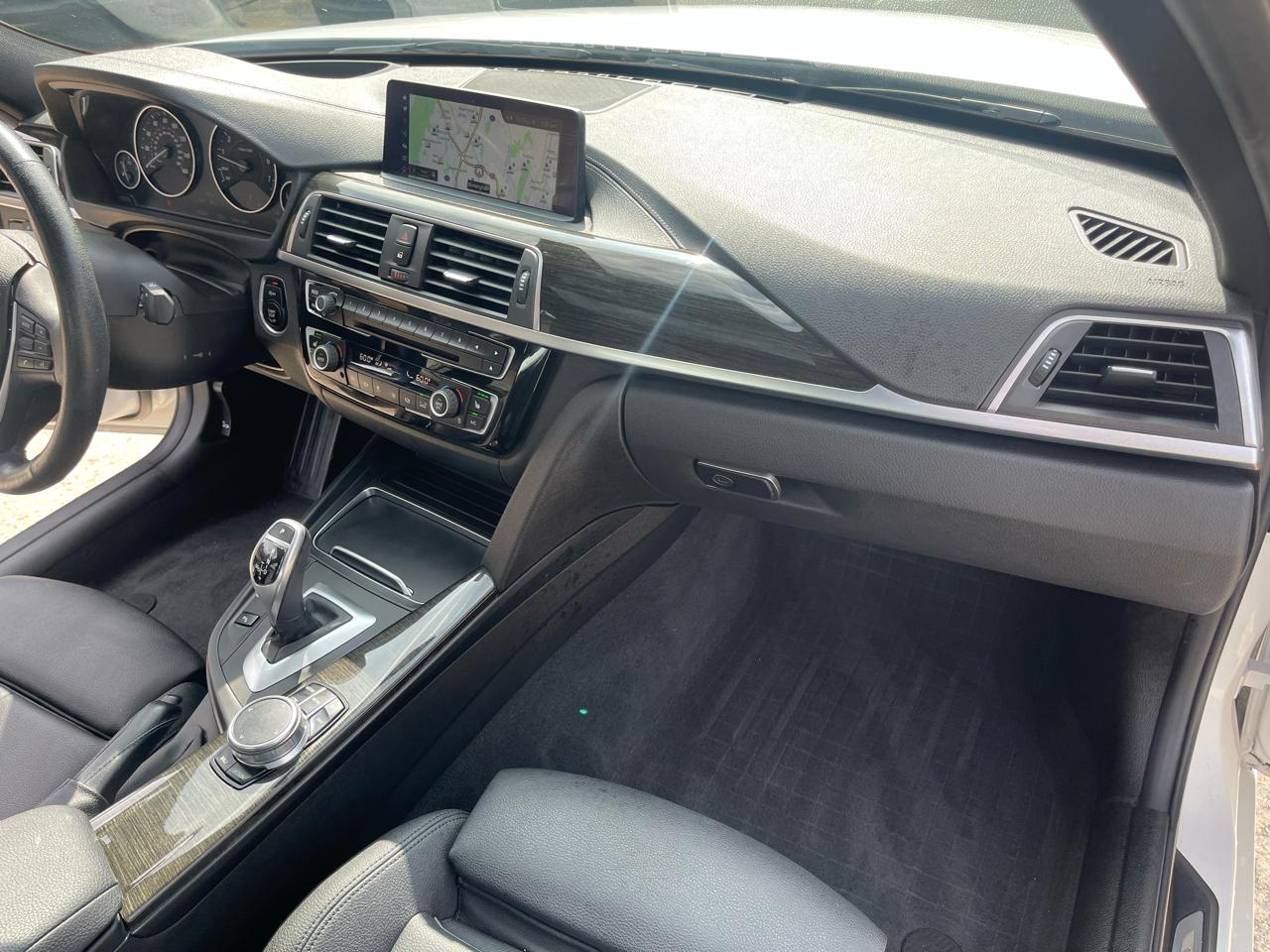 BMW 3-Series 330i SULEV Sedan 2018