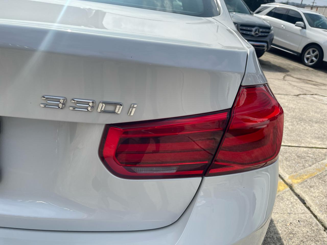 BMW 3-Series 330i SULEV Sedan 2018