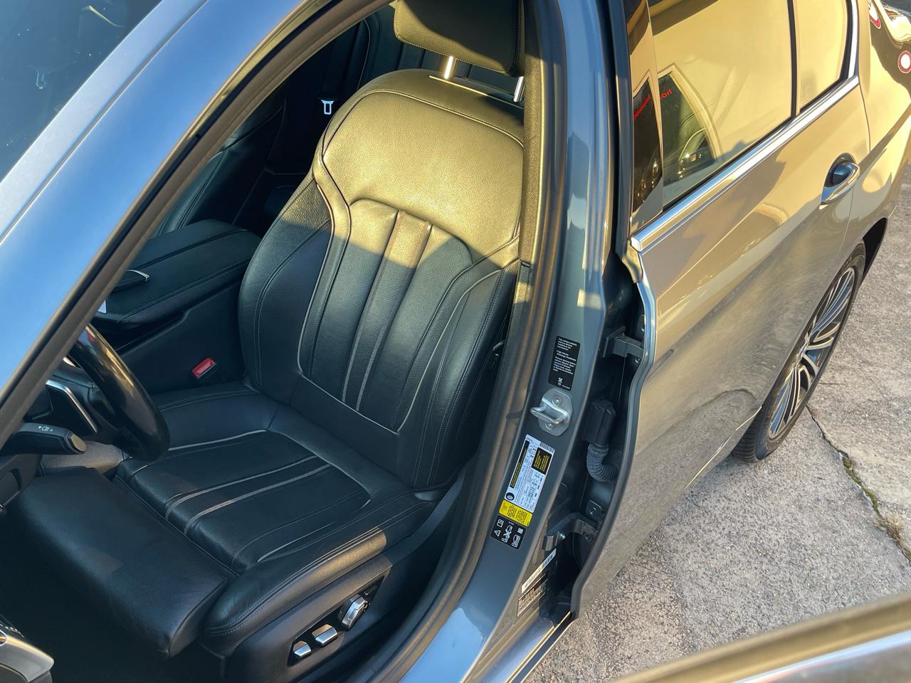 BMW 5-Series 530i xDrive 2018