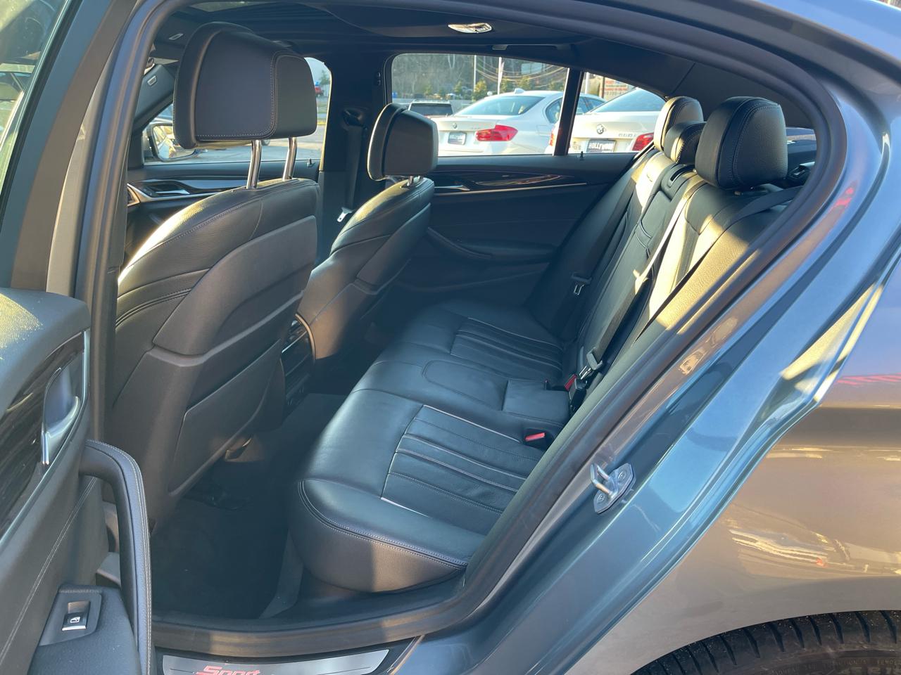 BMW 5-Series 530i xDrive 2018