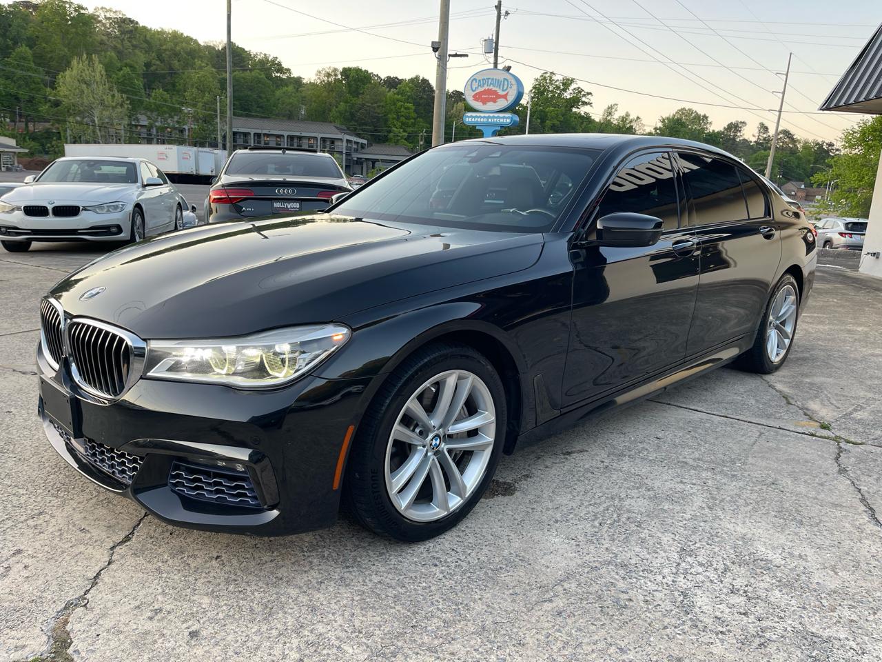 BMW 7-Series 750i xDrive 2017