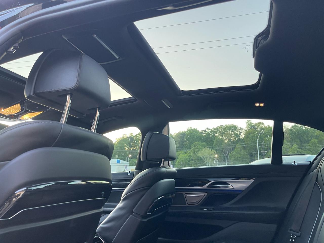 BMW 7-Series 750i xDrive 2017