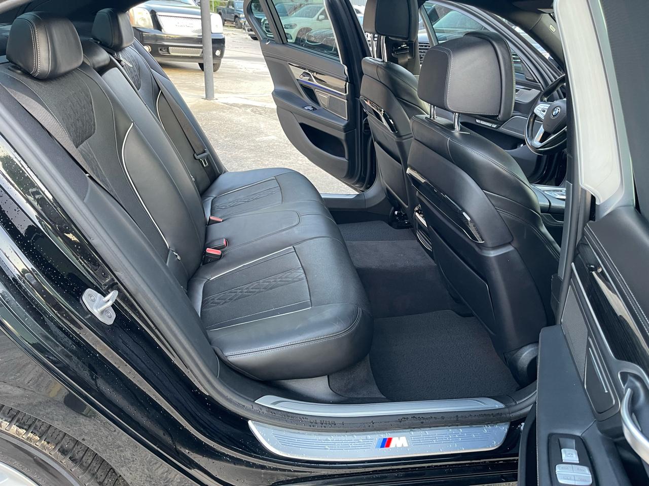 BMW 7-Series 750i xDrive 2017