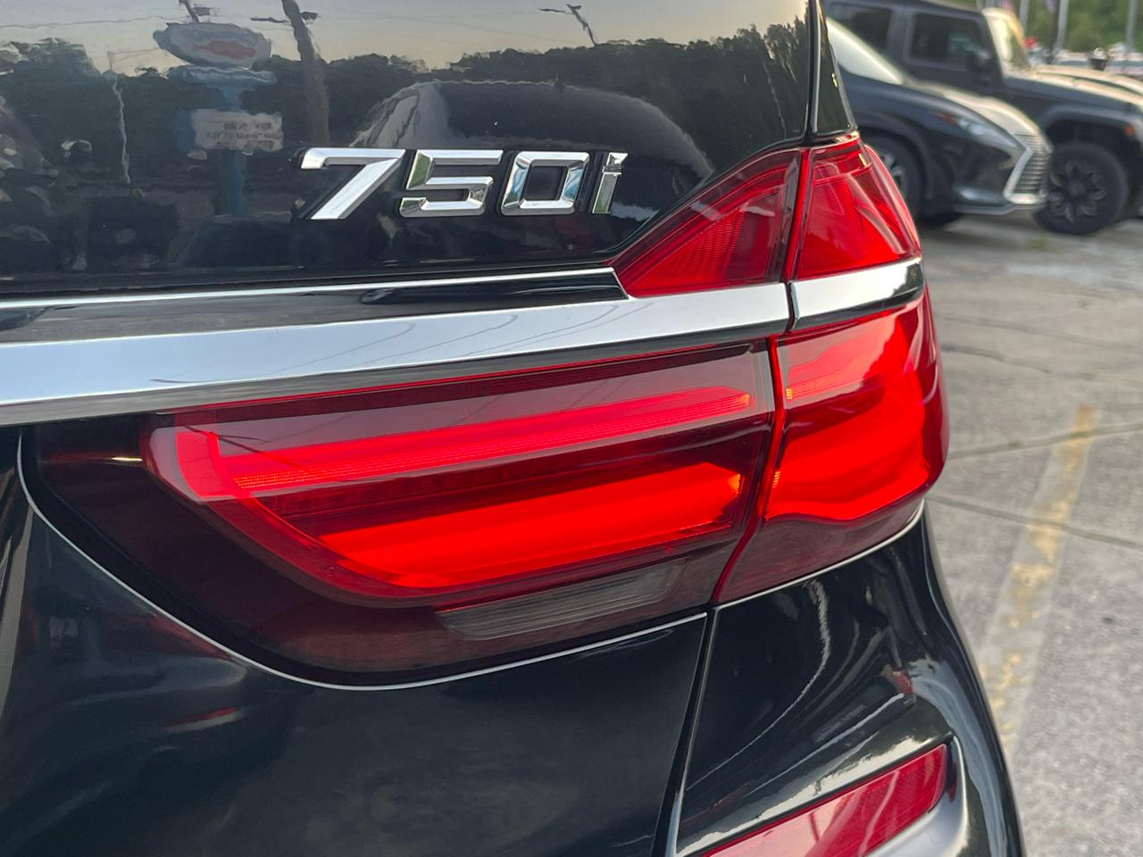 BMW 7-Series 750i xDrive 2017