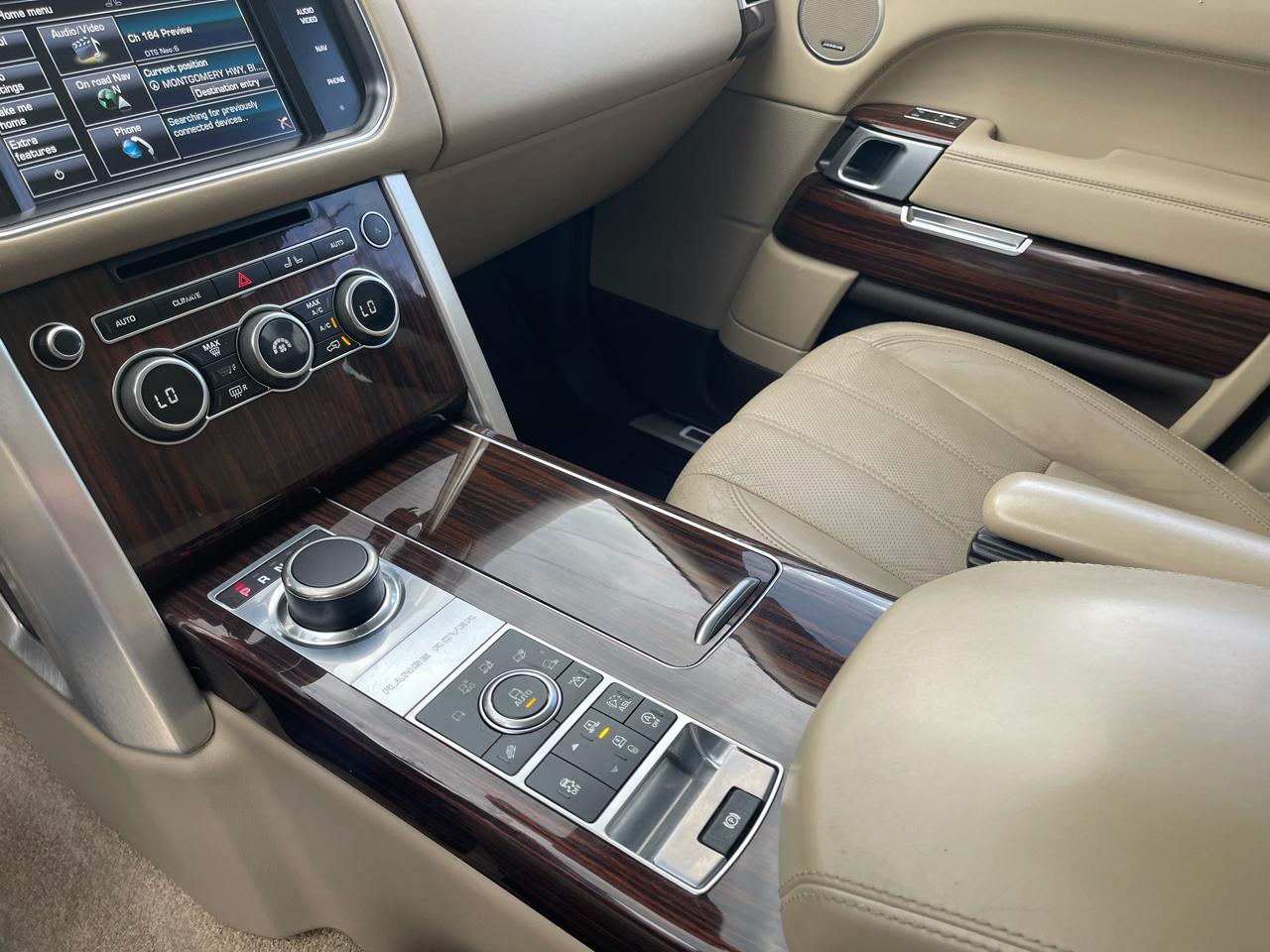 Land Rover Range Rover Supercharged LWB 2015