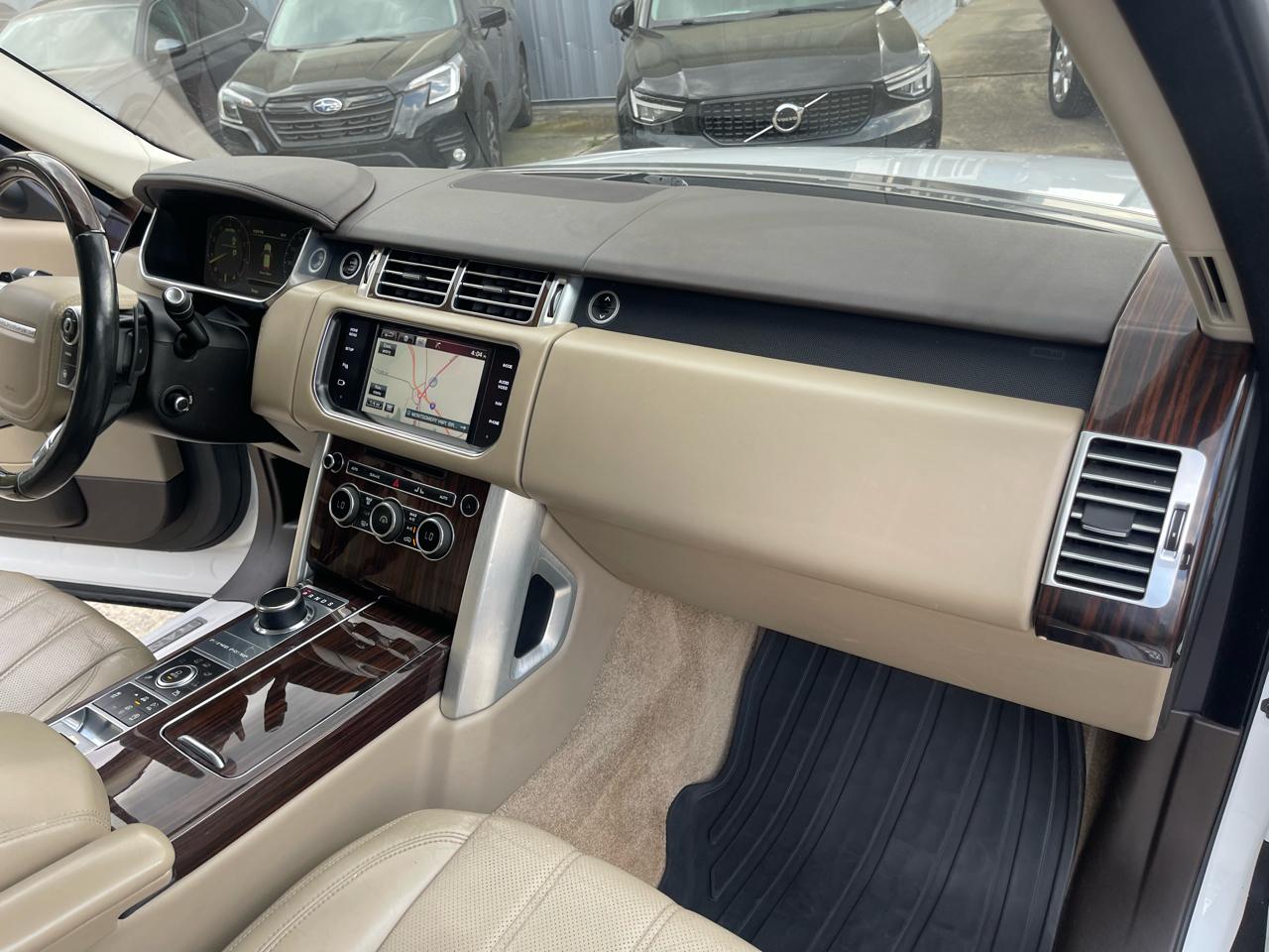 Land Rover Range Rover Supercharged LWB 2015