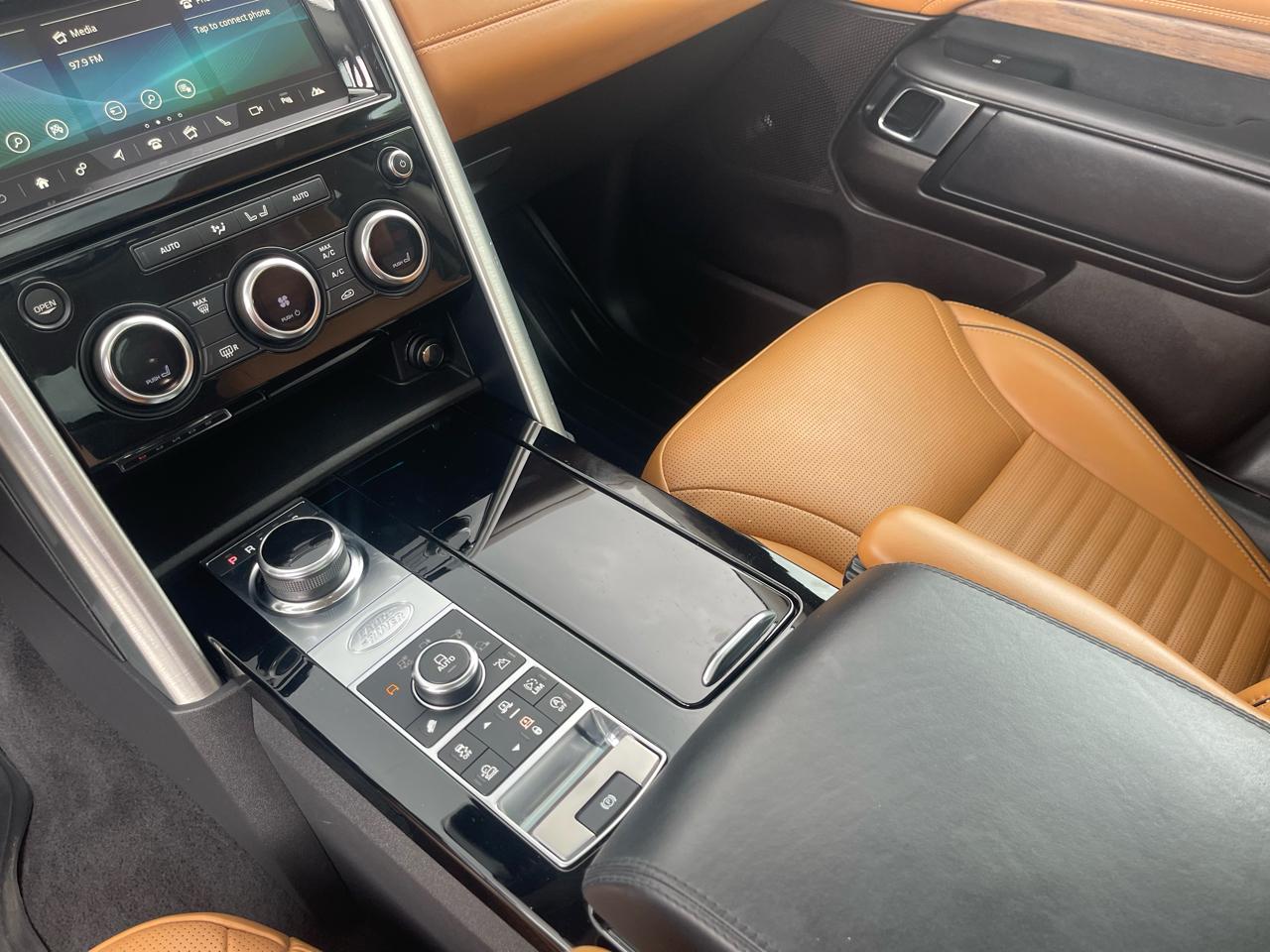 Land Rover Discovery HSE Luxury Td6 Diesel 2018