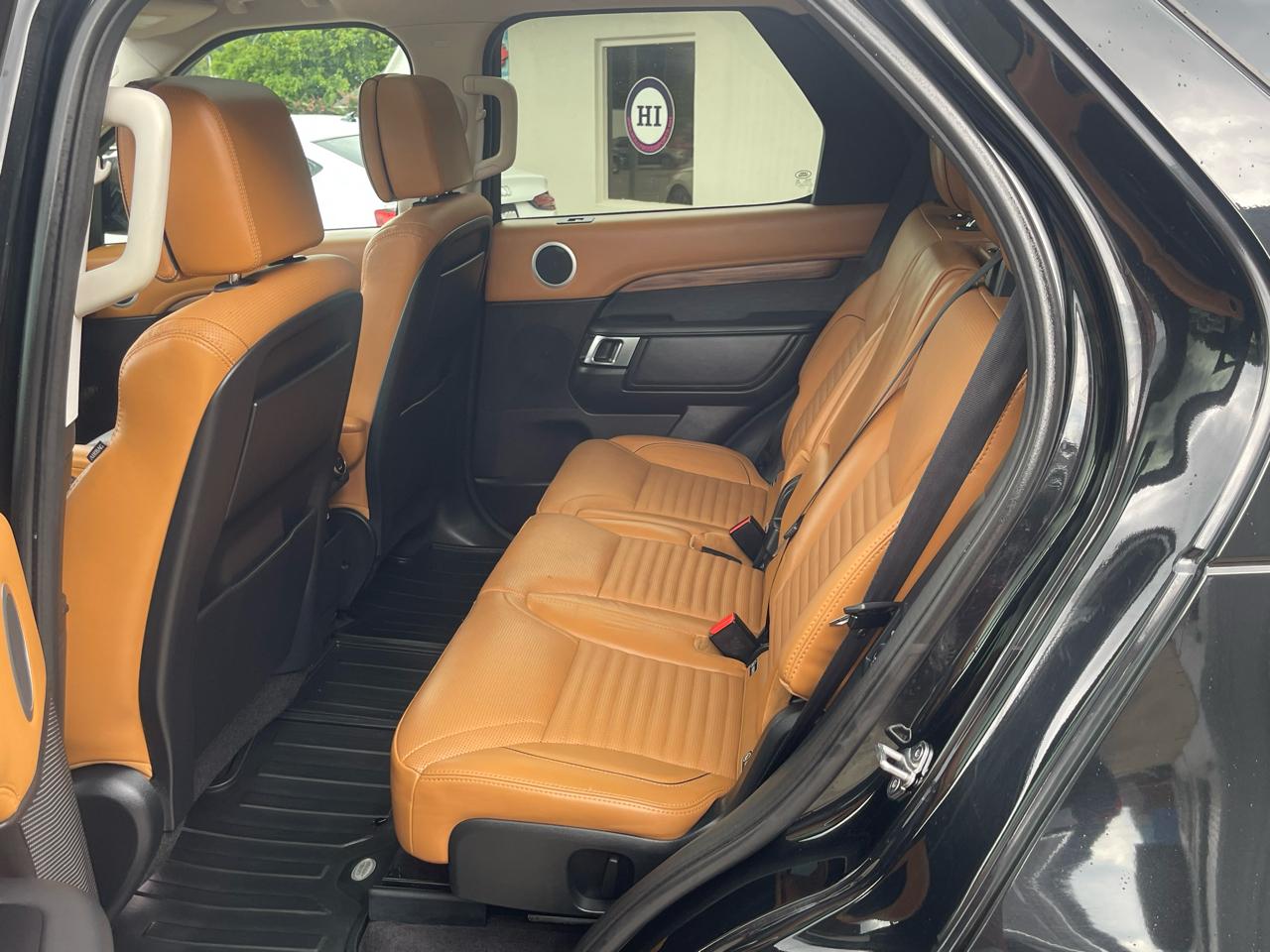 Land Rover Discovery HSE Luxury Td6 Diesel 2018