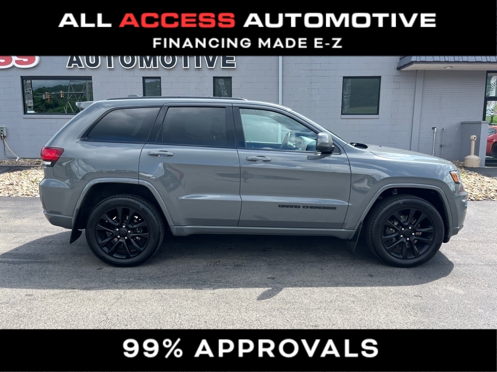 2021 Jeep Grand Cherokee Laredo X 4x4