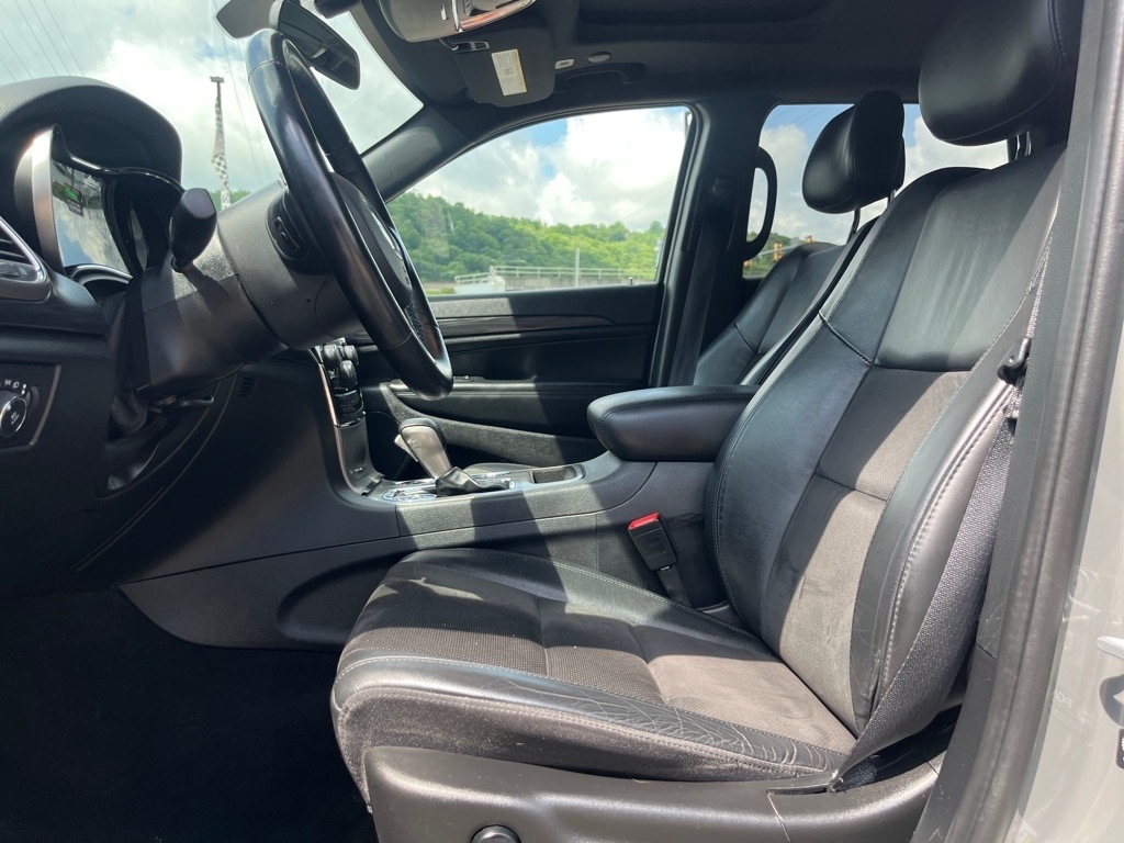 Jeep Grand Cherokee Laredo X 4x4 2021