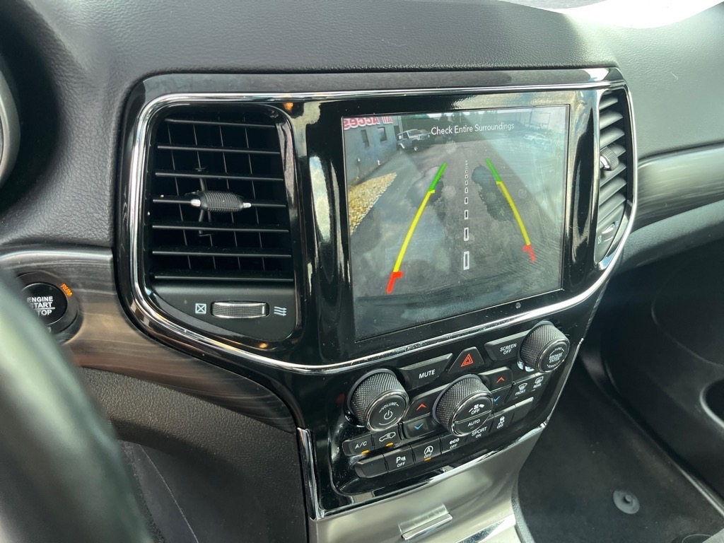 Jeep Grand Cherokee Laredo X 4x4 2021